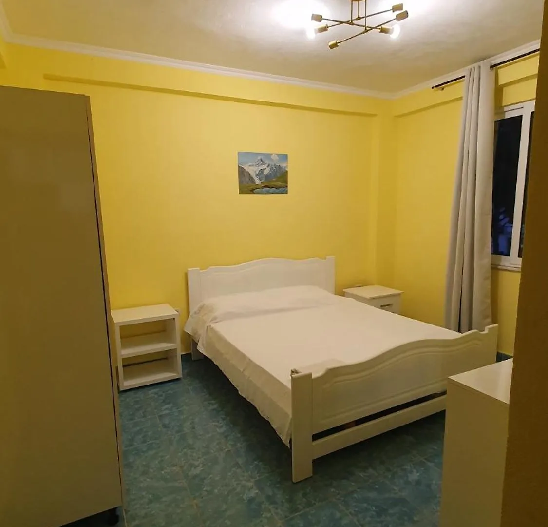 Mali I Robit 2+1,Golem Apartamento